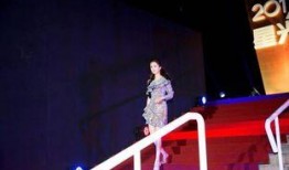 娱乐圈星光大赏变大型吃瓜现场