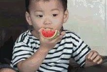 娱乐吃瓜酱男朋友一块钱,娱乐吃瓜酱男朋友的神秘礼物