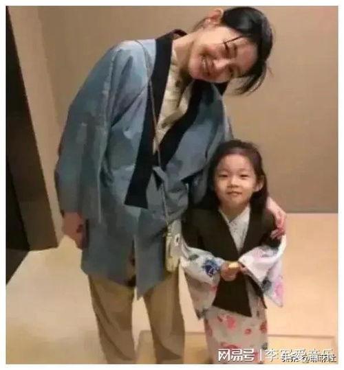 最新吃瓜爆料娱乐圈微博,揭秘明星背后的惊人真相！