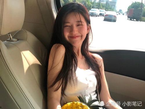 爱豆吃瓜娱乐酱赵露思,爱豆吃瓜娱乐酱，揭秘娱乐圈幕后故事
